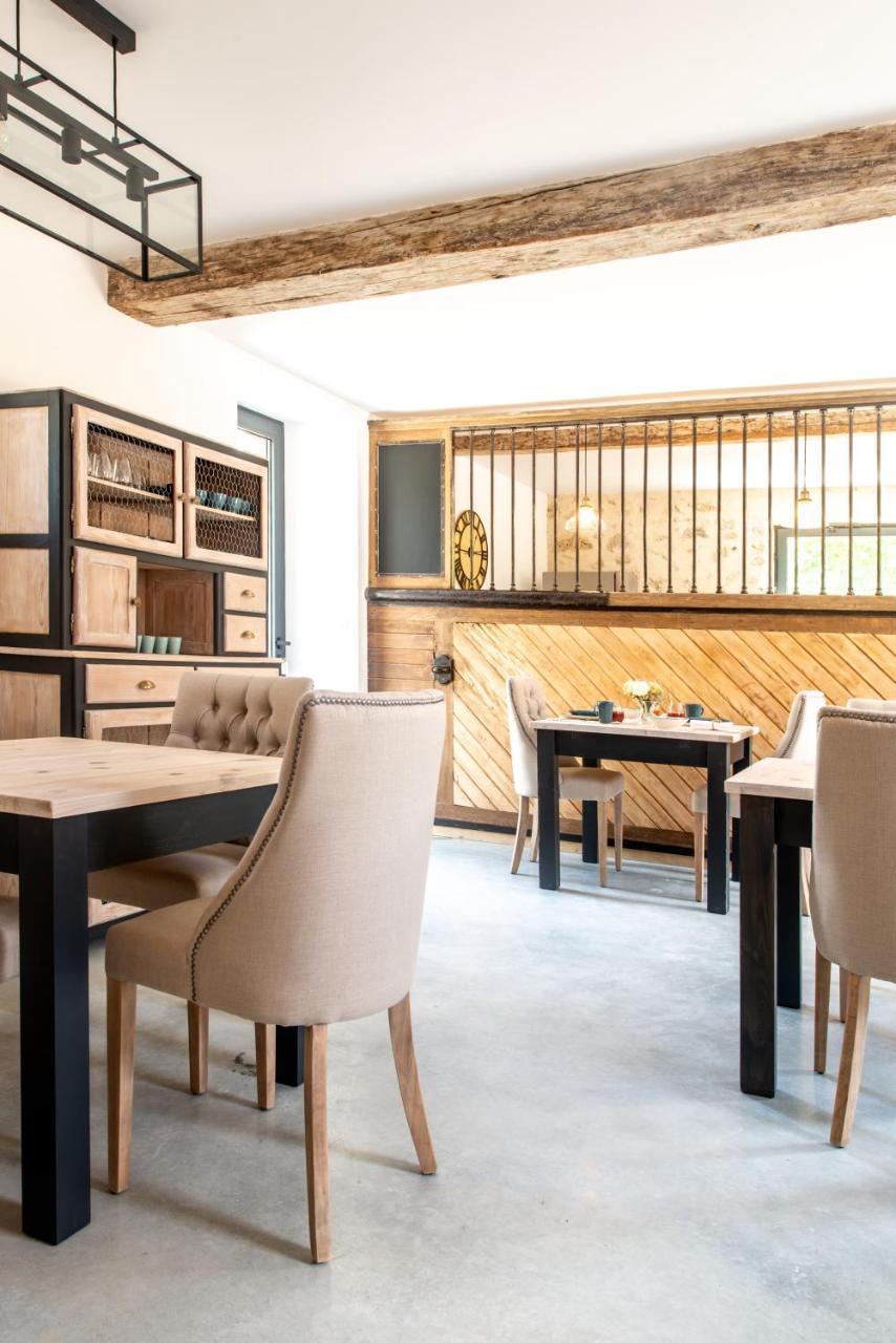 L' Ecrin Des Vignes Bed & Breakfast Sermiers